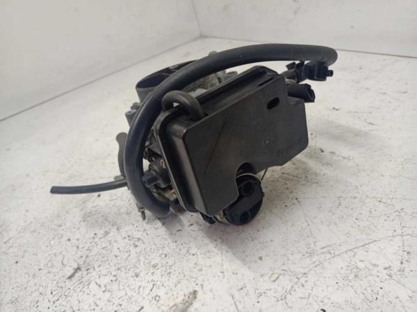 BOITIER PAPILLON/CARBURATOR PEUGEOT 1.9 ESSENCE - Vue 3